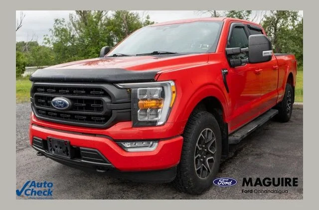 Used 2021 Red Ford XLT image 1