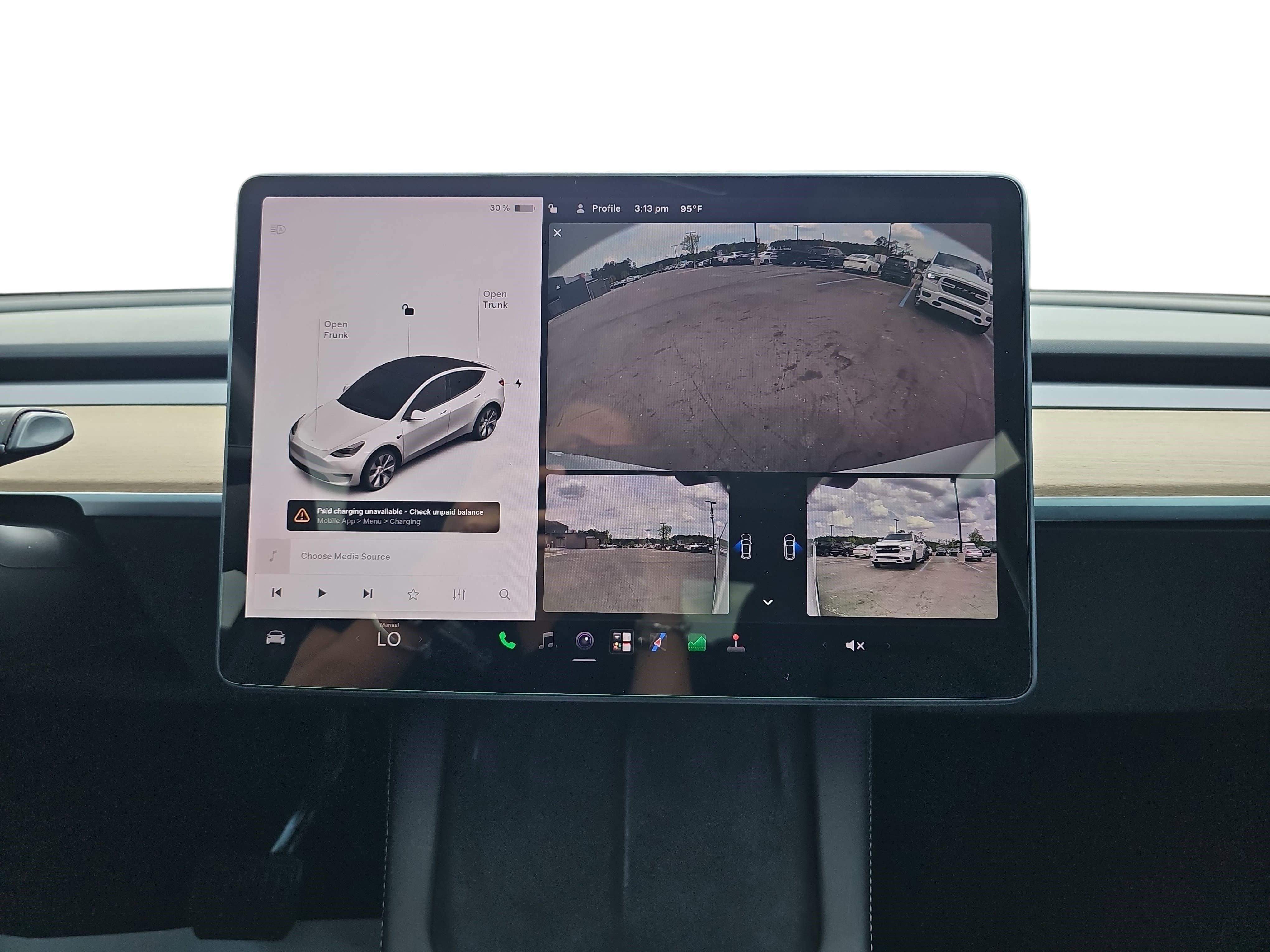 Used 2022  Tesla Long Range image 21
