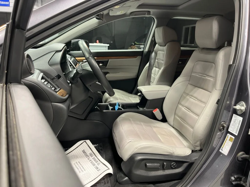 Certified Used 2019 Modern Steel Metallic Honda EX-L image 12