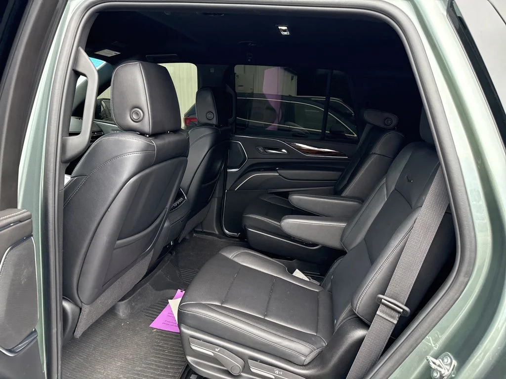 Used 2024 Green Cadillac Luxury image 8