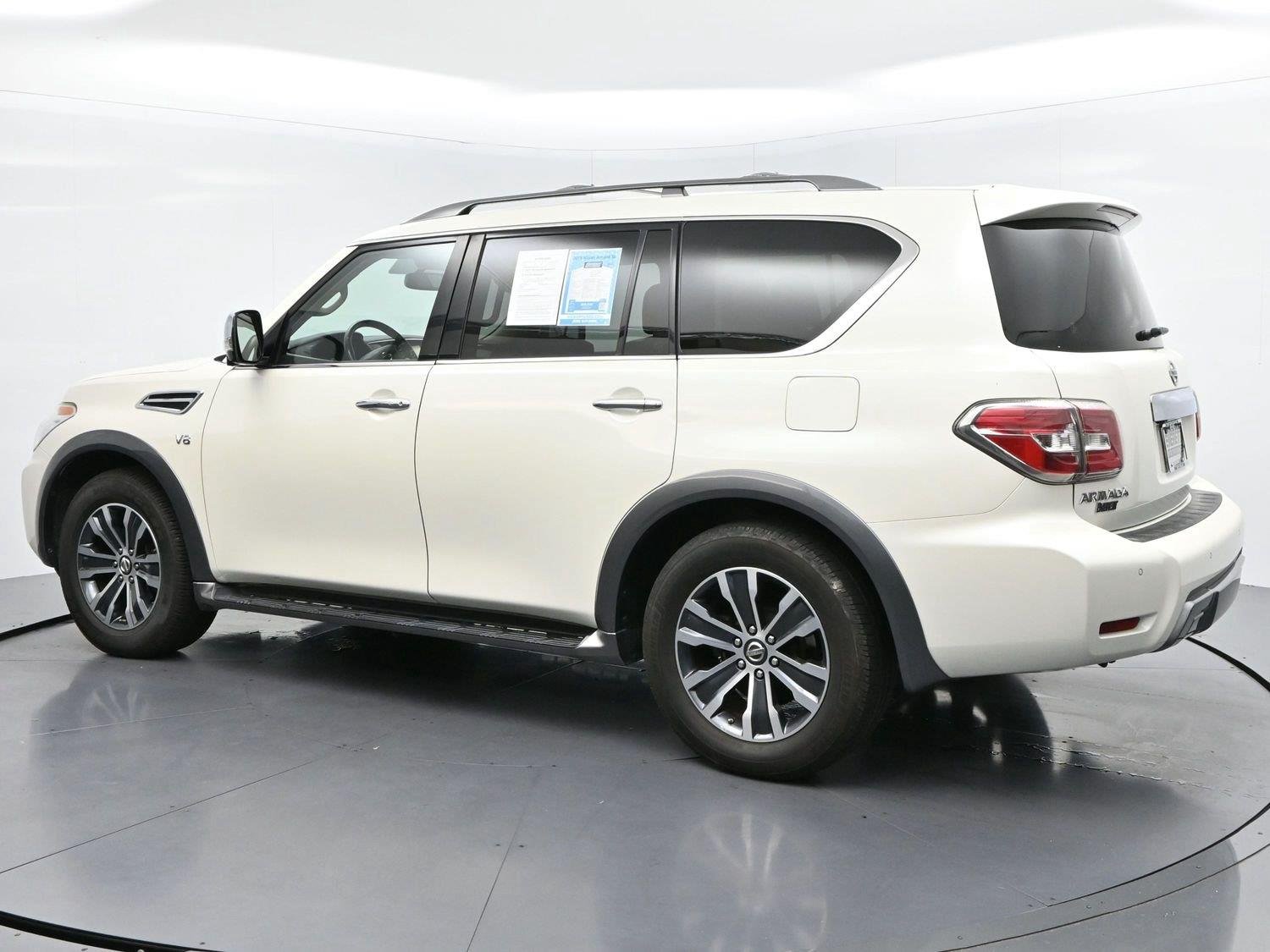 Used 2019 Pearl White Tricoat Nissan SL image 5