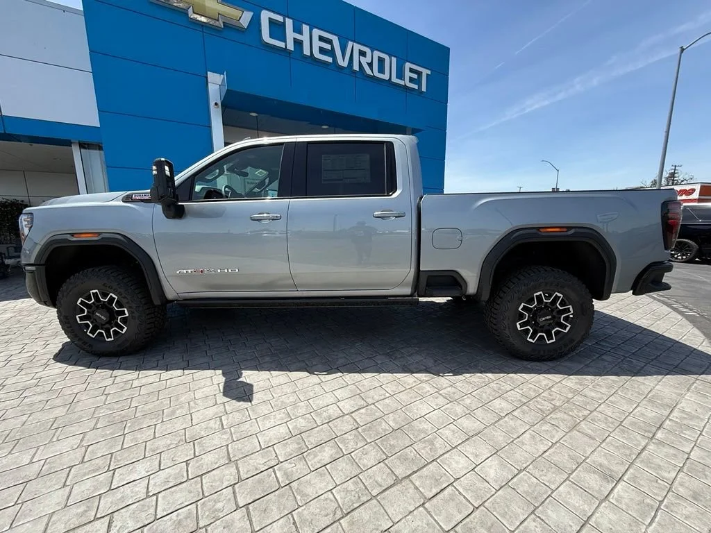 New 2026 Sterling Metallic GMC AT4X image 12