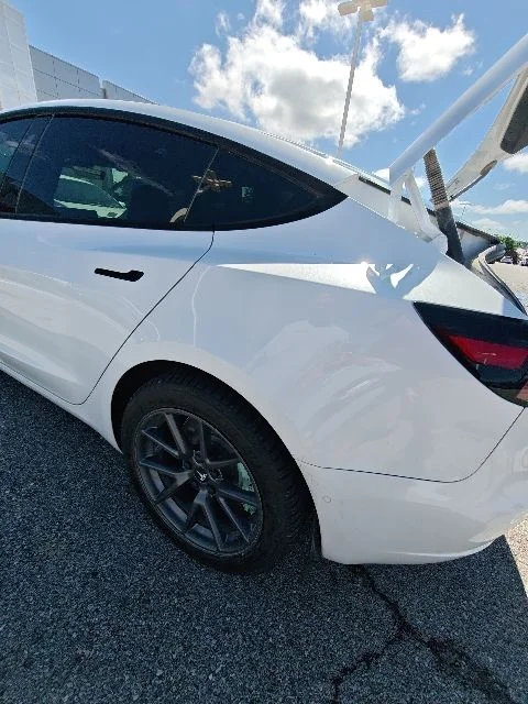 Used 2022  Tesla Long Range image 3