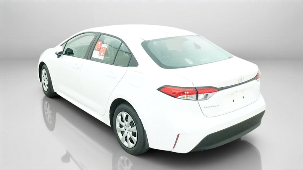 New 2027 Ice Cap Toyota LE image 14