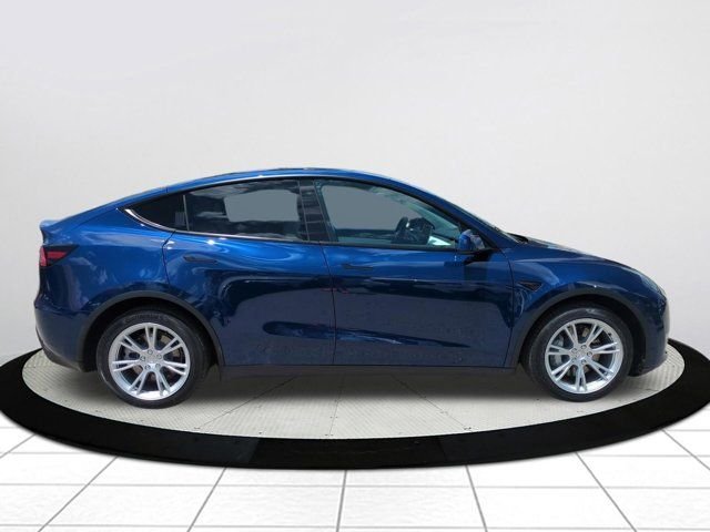Used 2021 Tesla Model Y Long Range with VIN 5YJYGDEE4MF087256 for sale in Naples, FL