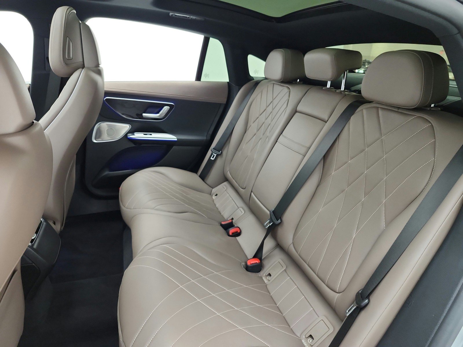 Certified Used 2023 MANUFAKTUR Alpine Grey Mercedes-Benz EQE 350 4MATIC®+ Sedan image 16