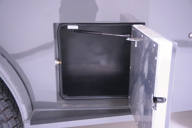 Used 2025 Ceramic Gray Clearcoat Ram Limited image 6