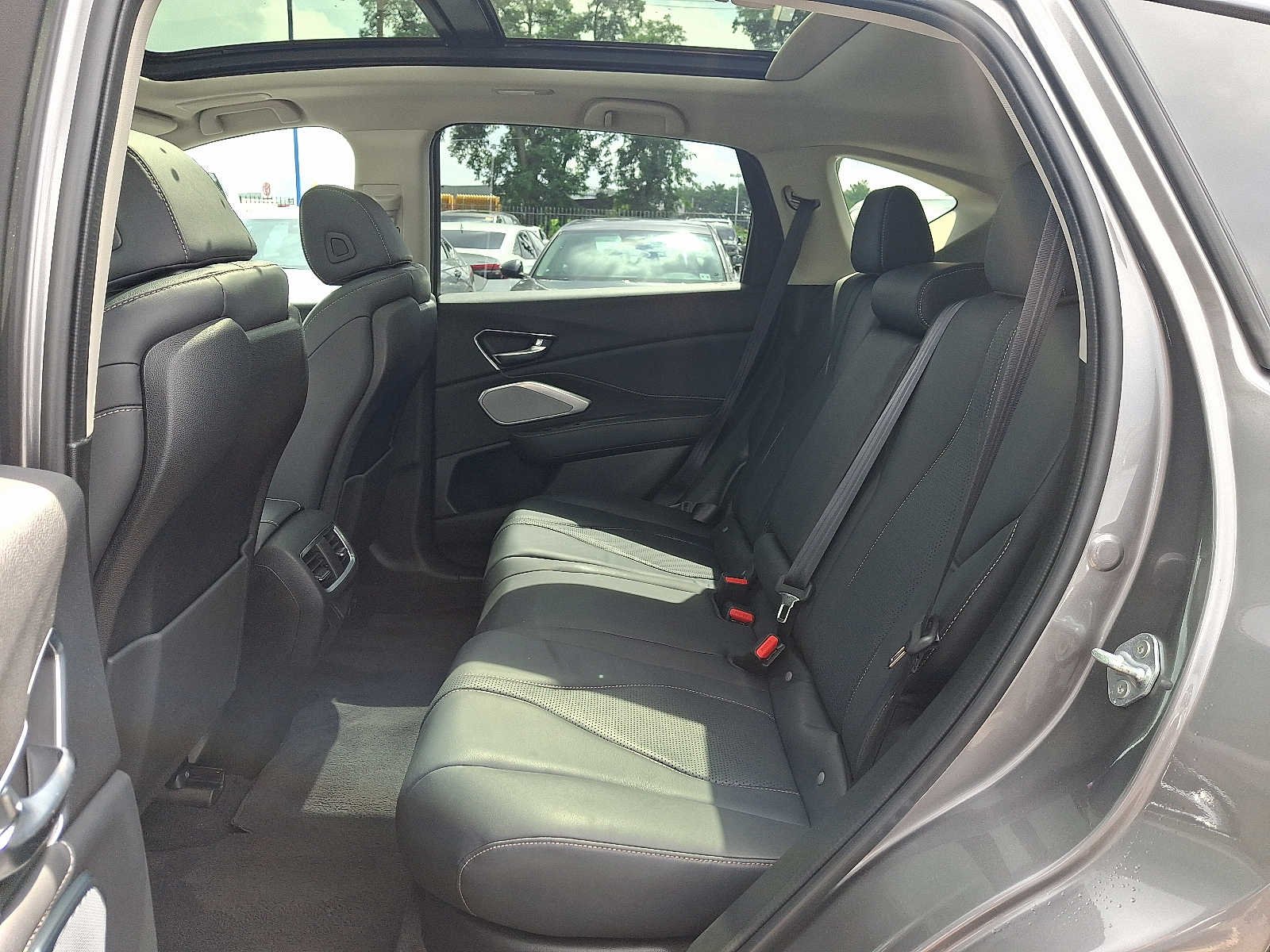 Certified Used 2023 Liquid Carbon Metallic Acura SH-AWD TECH image 10