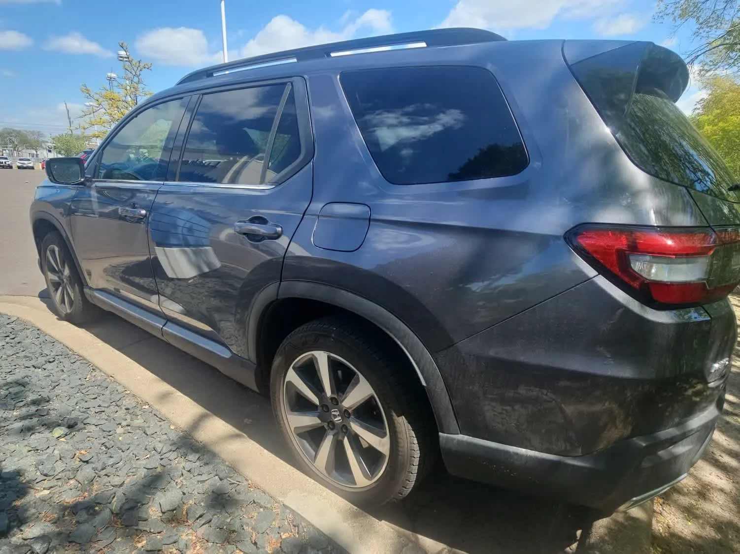 Certified Used 2024 Modern Steel Metallic Honda Touring image 4