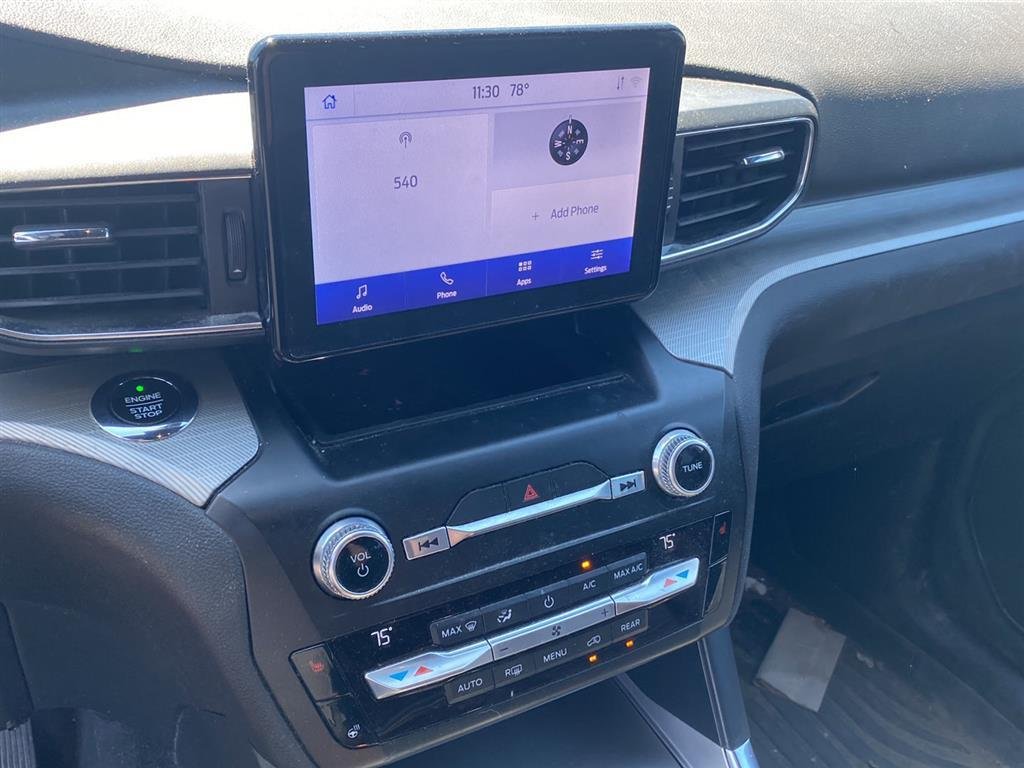 Used 2020 Blue Ford XLT image 4