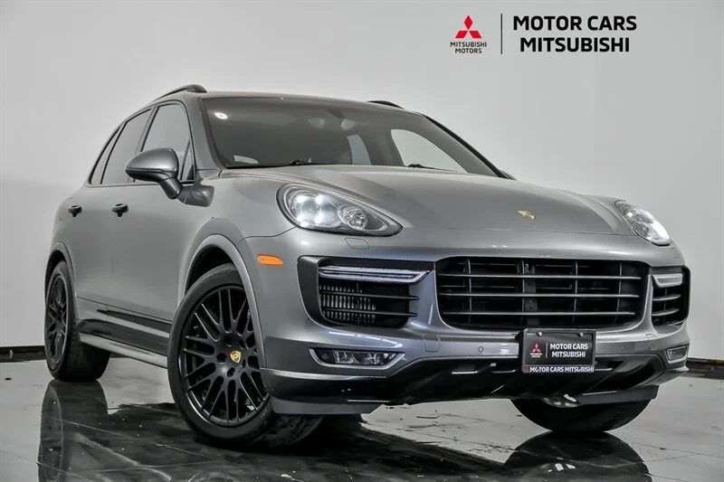 2017 Porsche Cayenne GTS's photo