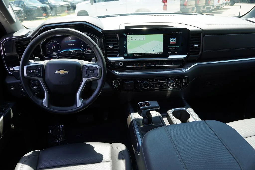 Used 2024 Summit White Chevrolet LTZ image 21