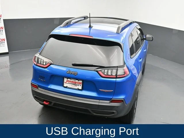 Used 2019 Blue Jeep Trailhawk image 18