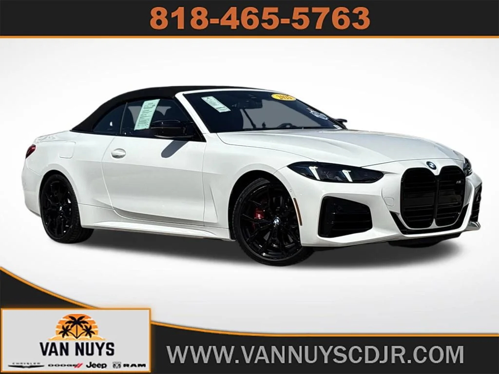 2025 BMW 4 Series M440i Convertible's photo