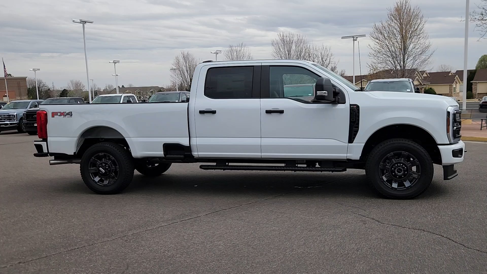 New 2026 Oxford White Ford XL image 9