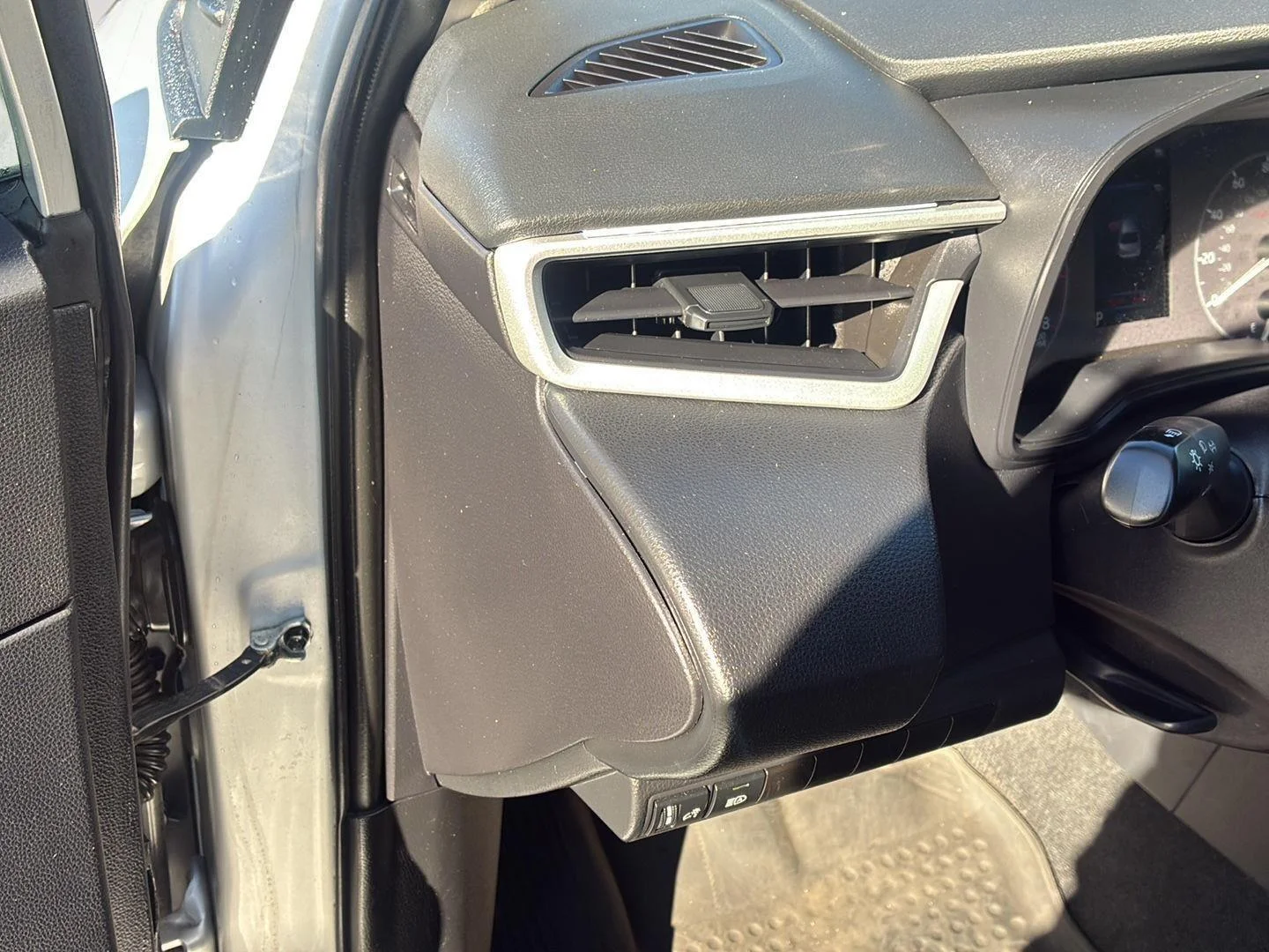 Used 2025 Classic Silver Metallic Toyota LE image 26