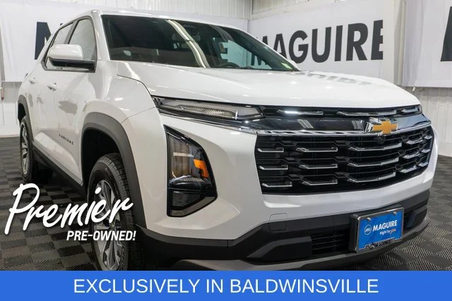 Used 2027 White Chevrolet LT image 4