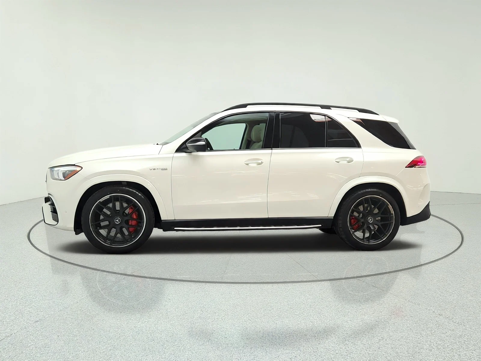 Certified Used 2022 MANUFAKTUR Diamond White Bright Mercedes-Benz AMG® GLE 63 S 4MATIC SUV image 8