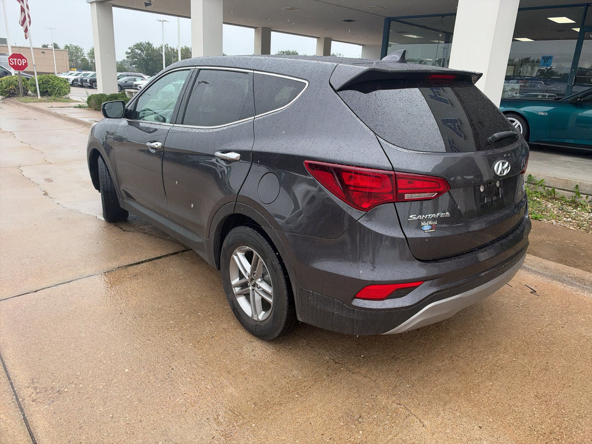 Used 2017 Platinum Graphite Hyundai 2.4L image 8