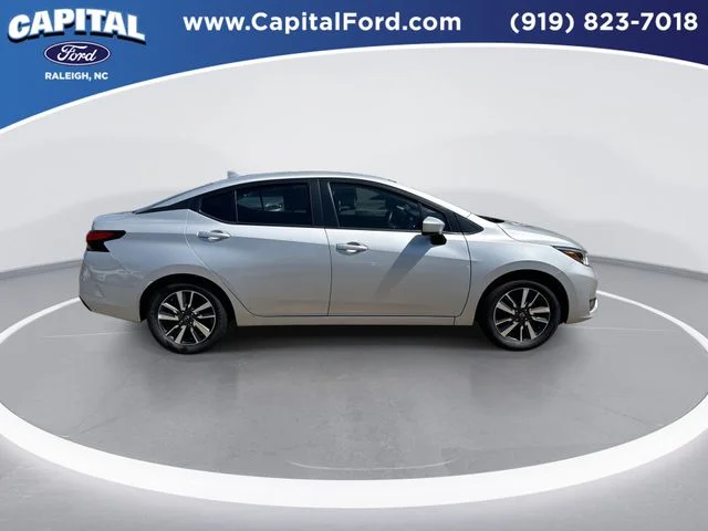 Used 2025 Silver Nissan 1.6 SV image 9