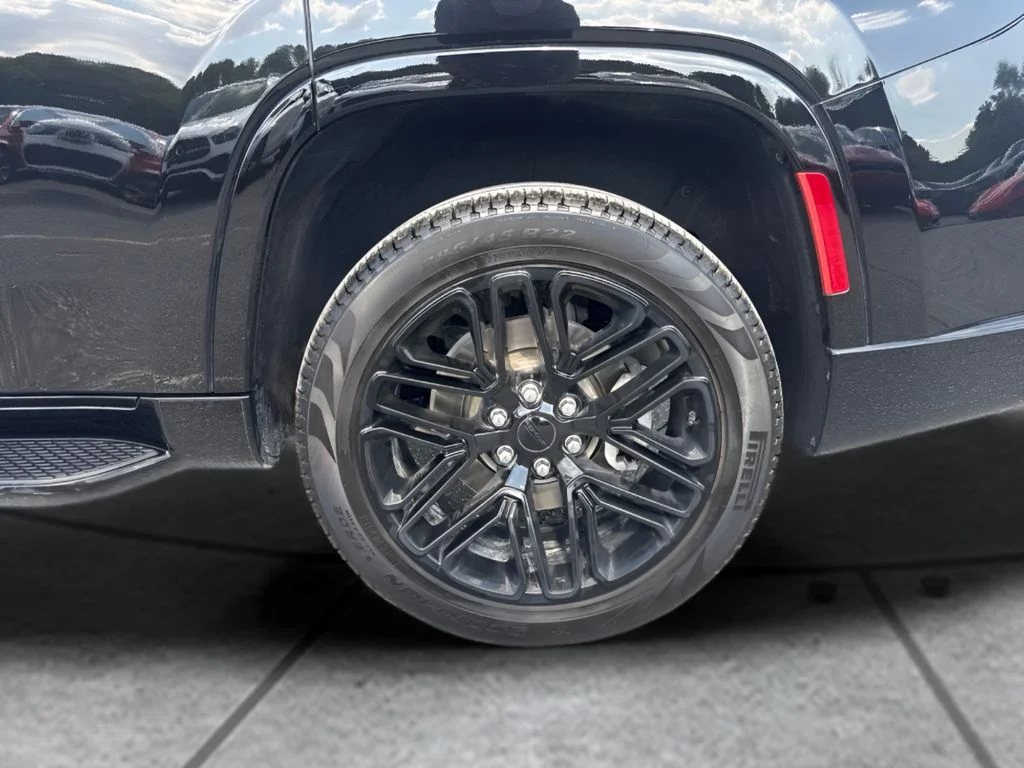 Used 2024 Black Jeep Series II image 31