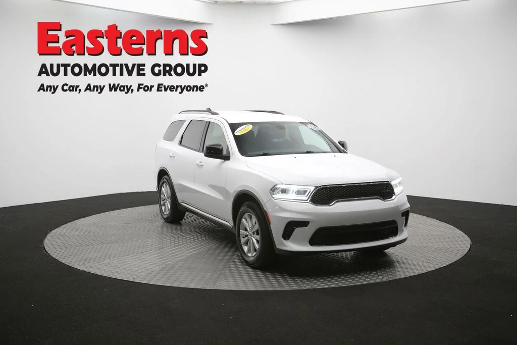 Used 2024 White Dodge SXT image 48