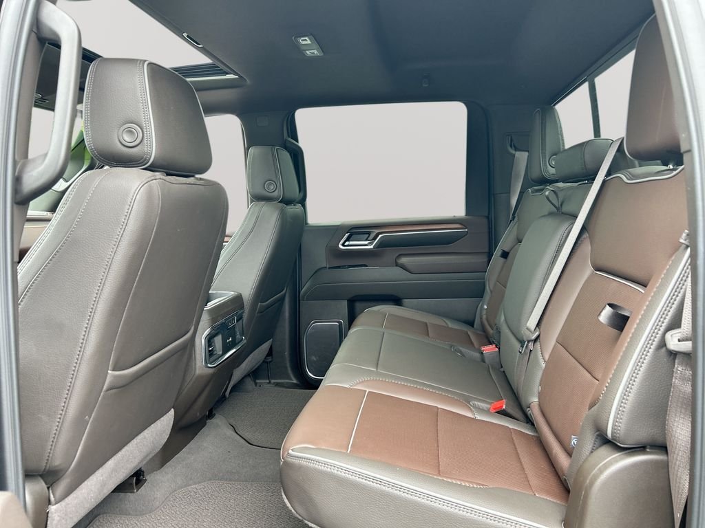 Used 2024 Black GMC Denali image 28