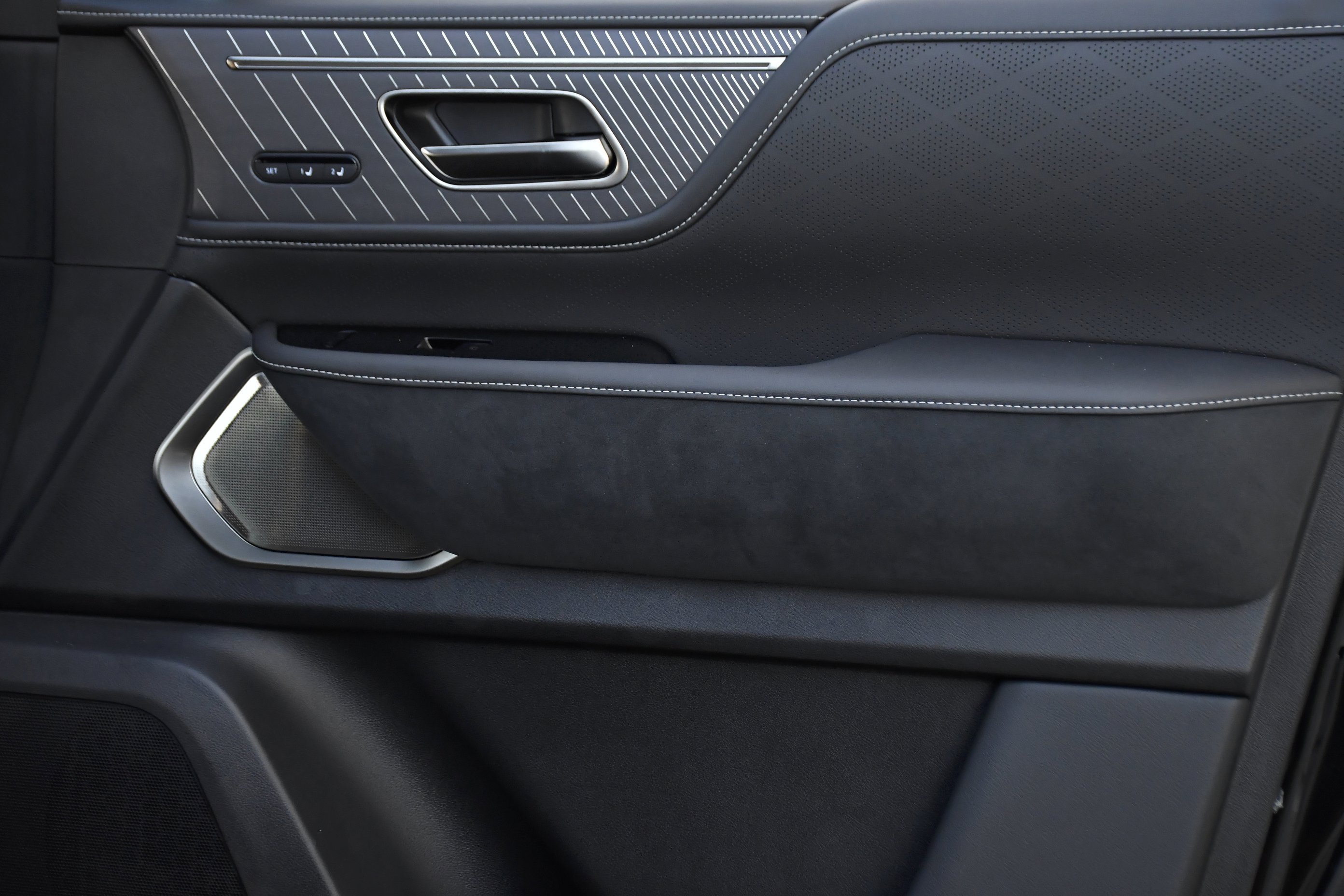 2026 INFINITI QX80 Autograph - Photo 35