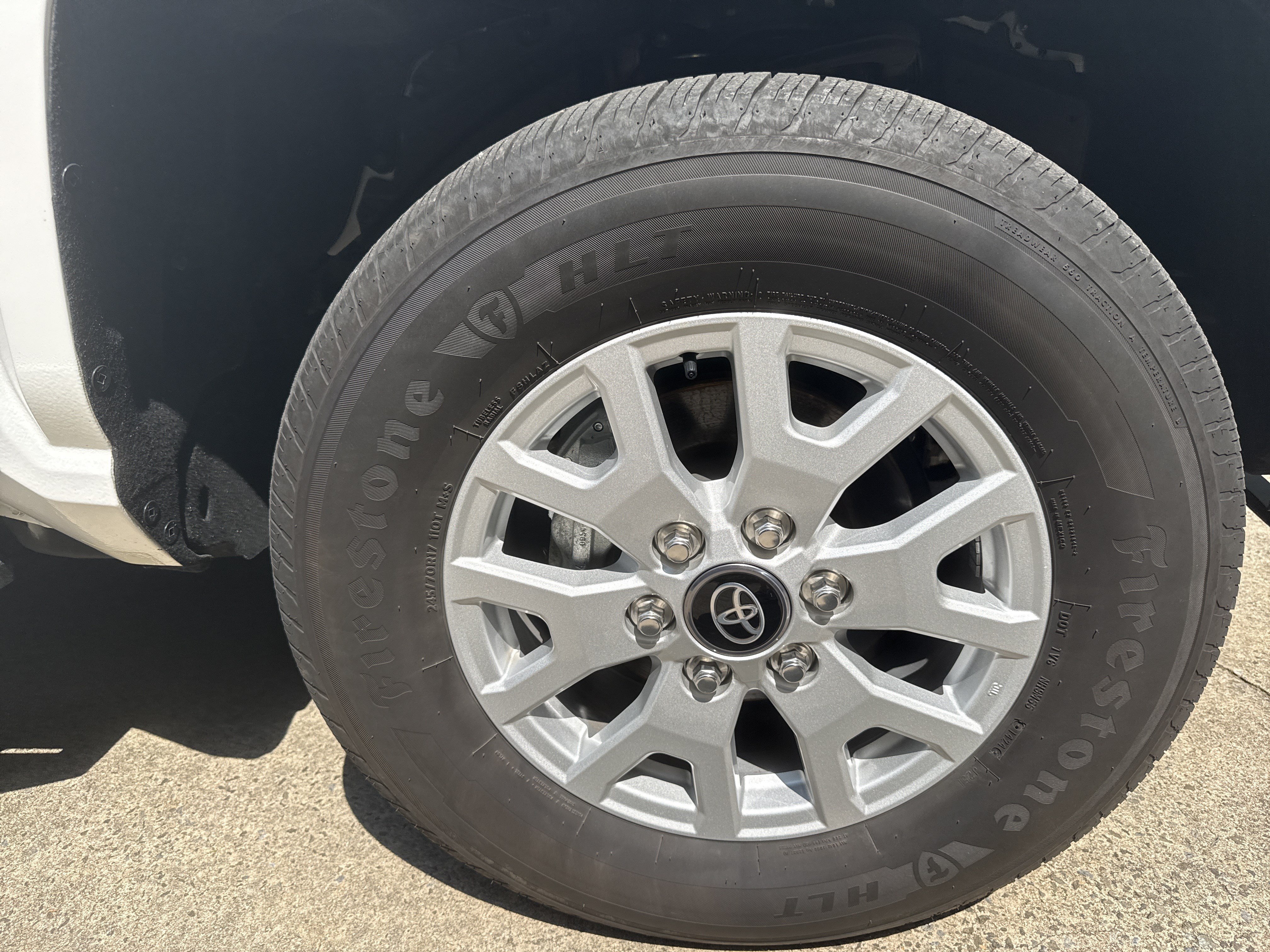 Used 2024 Ice Toyota SR5 image 12