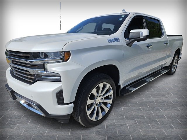 2022 Chevrolet Silverado 1500 High Country photo 3