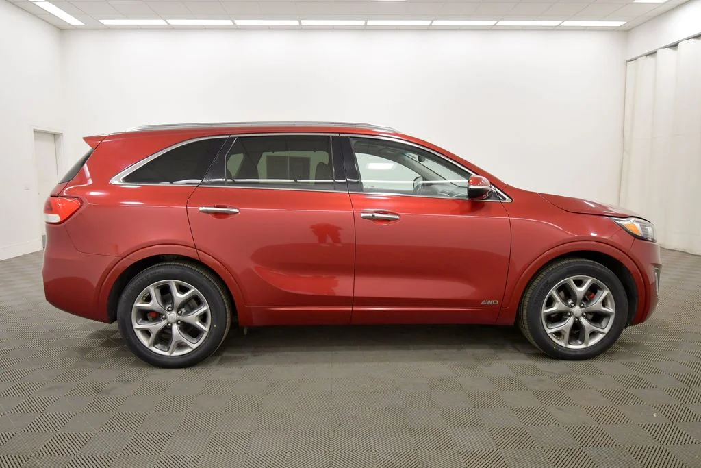 Used 2018 Red Kia SX image 9