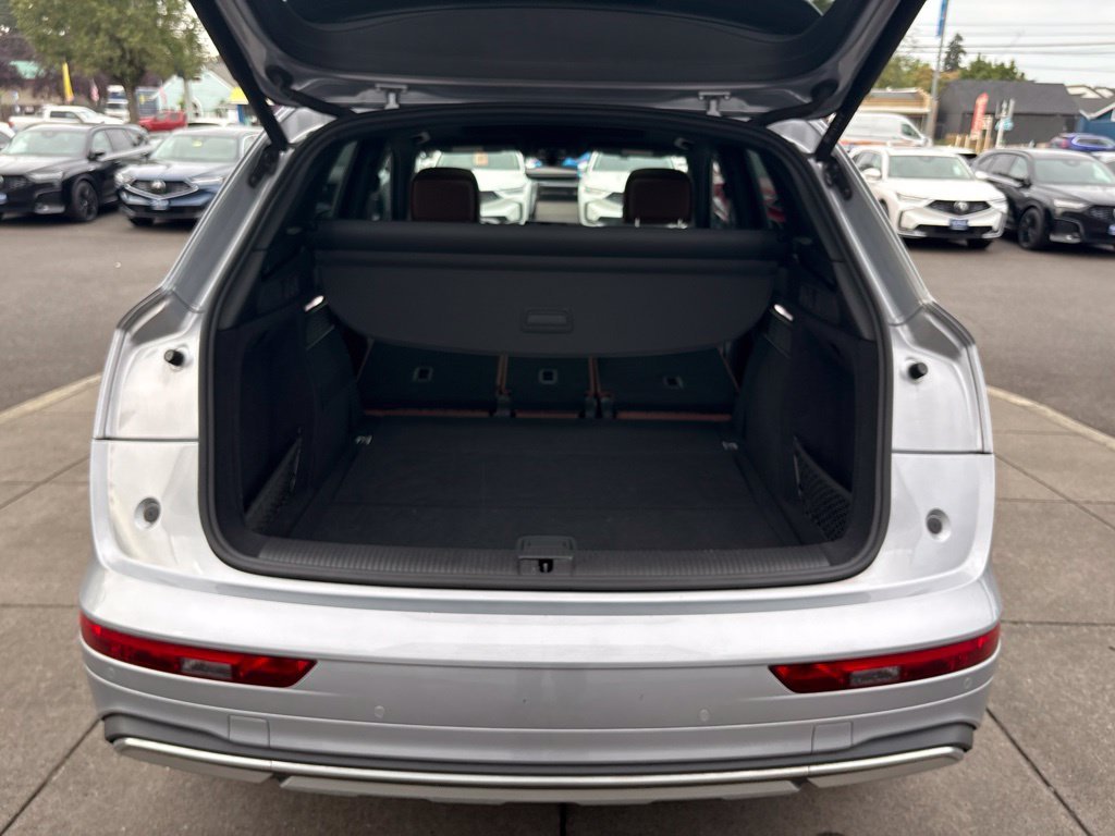 Used 2022 Silver Audi 40 Premium Plus image 31