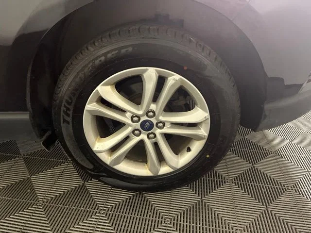 Used 2019 Black Metallic Ford SEL image 38