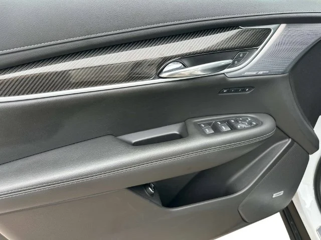 Used 2023 White Cadillac Sport image 18