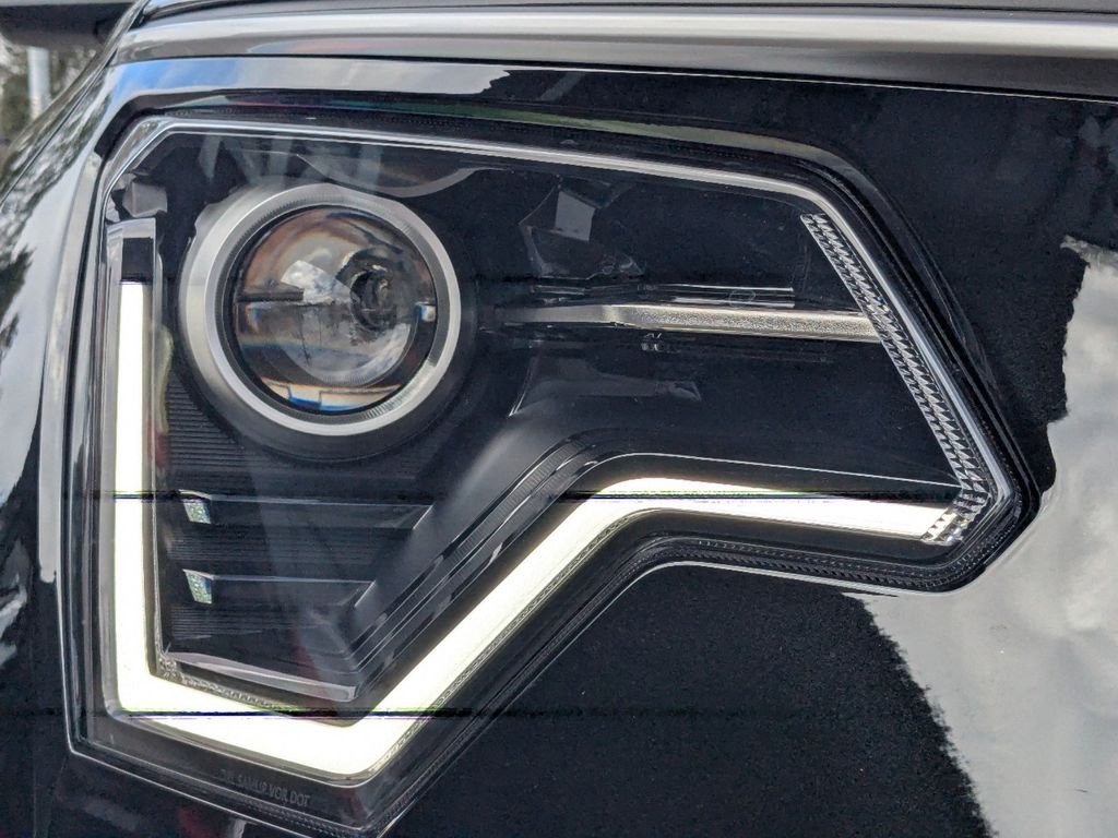 New 2025 Aurora Black Pearl Kia LX image 9