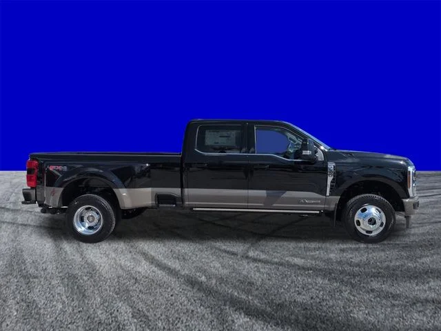 New 2026 Agate Black Metallic Ford F-350® King Ranch® image 3