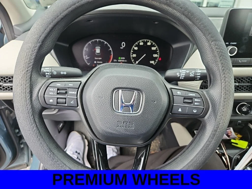 Used 2024  Honda LX image 9