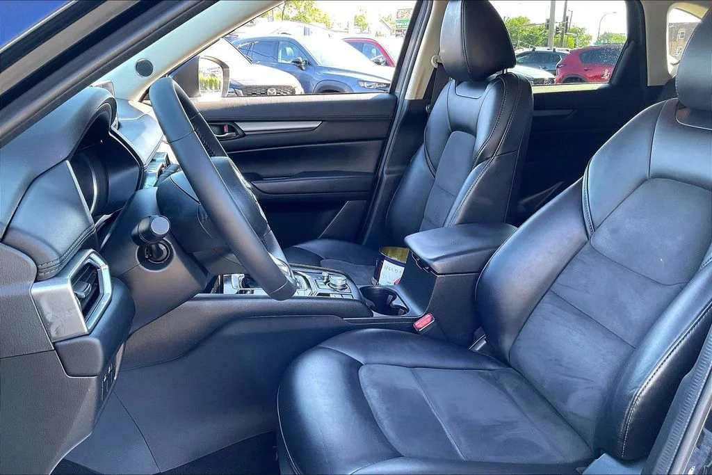 Used 2019 Blue Mazda Touring image 24