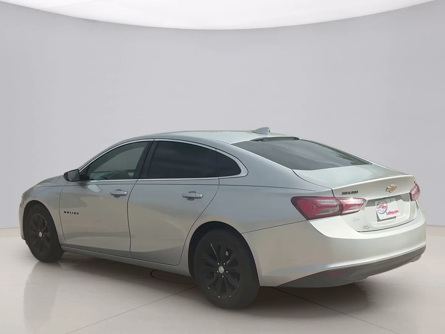 Used 2019 Silver Chevrolet LT image 3