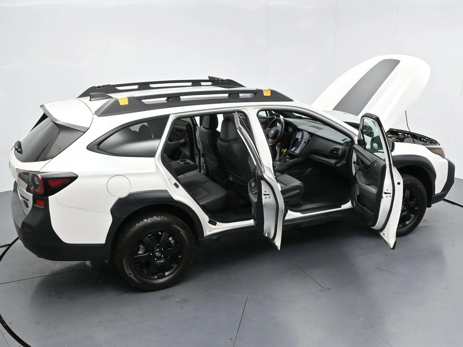 Used 2024 Crystal White Pearl Subaru Wilderness image 37