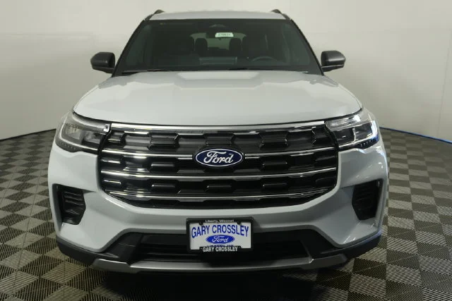 New 2027 Avalanche Gray Ford Active image 9