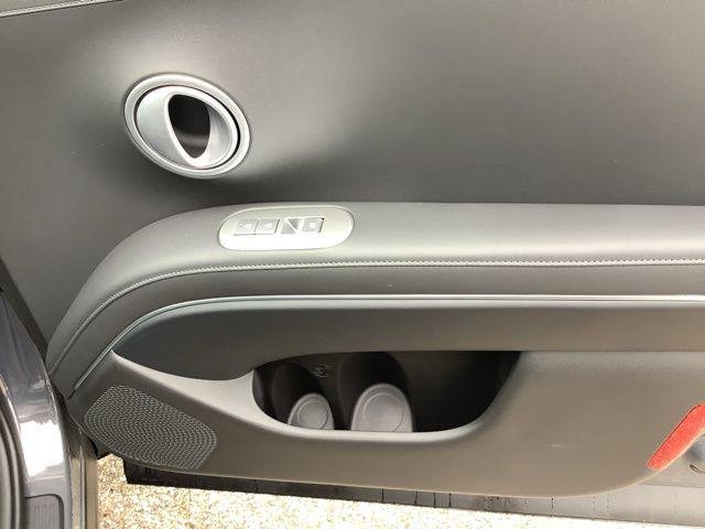 New 2026 Gray Pearl Hyundai SEL Premium image 18