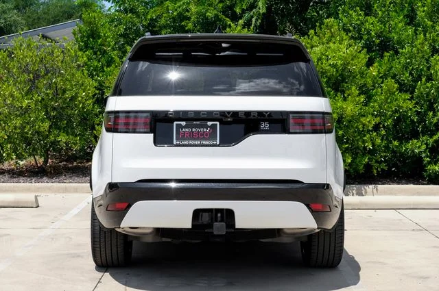 Used 2025 White Land Rover Dynamic SE image 14