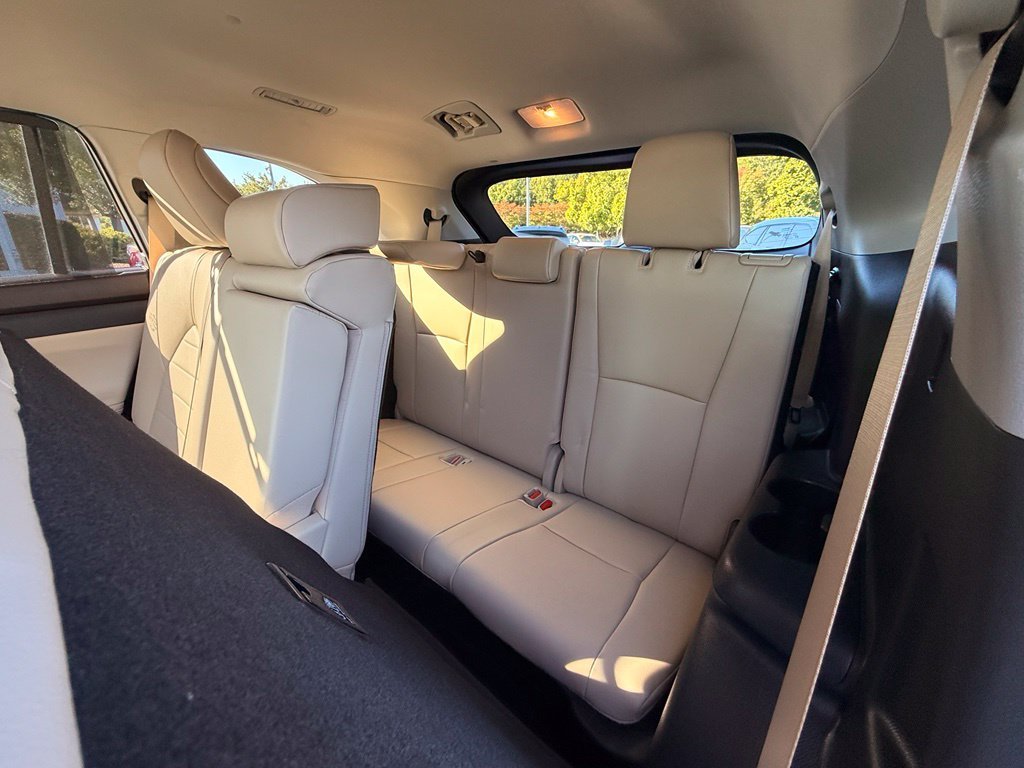 Used 2022 Black Toyota XLE image 13