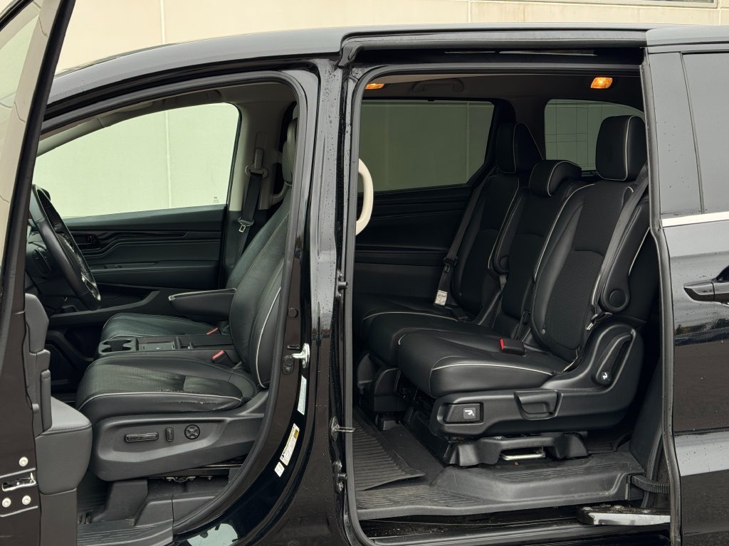 2025 Honda Odyssey Elite - Photo 14