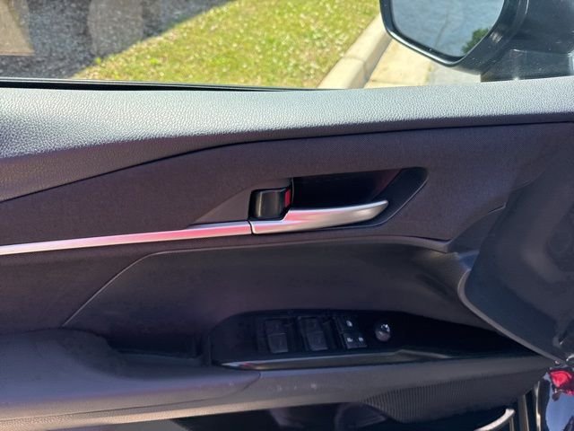 Used 2025 Gray Toyota LE image 22