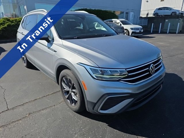 2022 Volkswagen Tiguan 2.0T SE 4Motion's photo