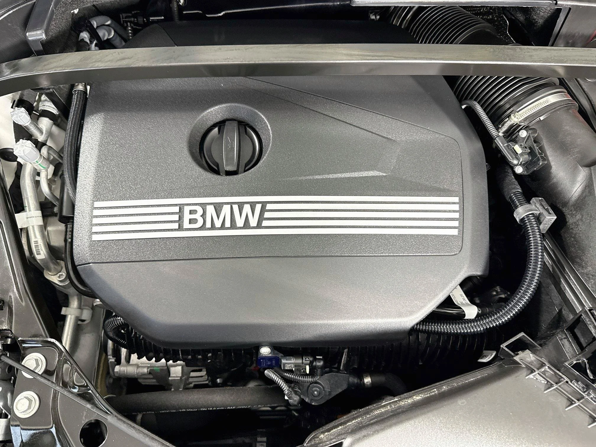 Used 2026 Alpine White BMW xDrive28i image 35