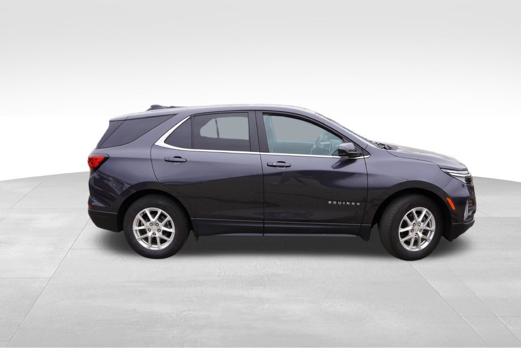 Certified 2022 Chevrolet Equinox LT with VIN 3GNAXUEV3NS228433 for sale in Lakeville, MN