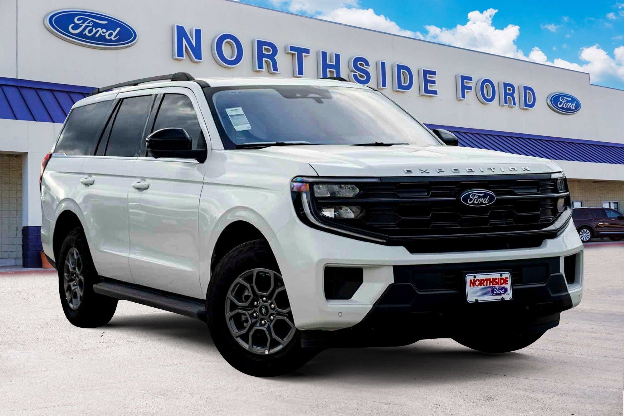 2025 Ford Expedition Active's photo